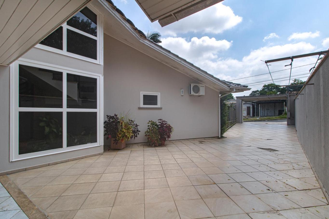 Casa C Piscina, Churrasq E Wi-fi, Lazer Completo * Criciuma (Santa Catarina)