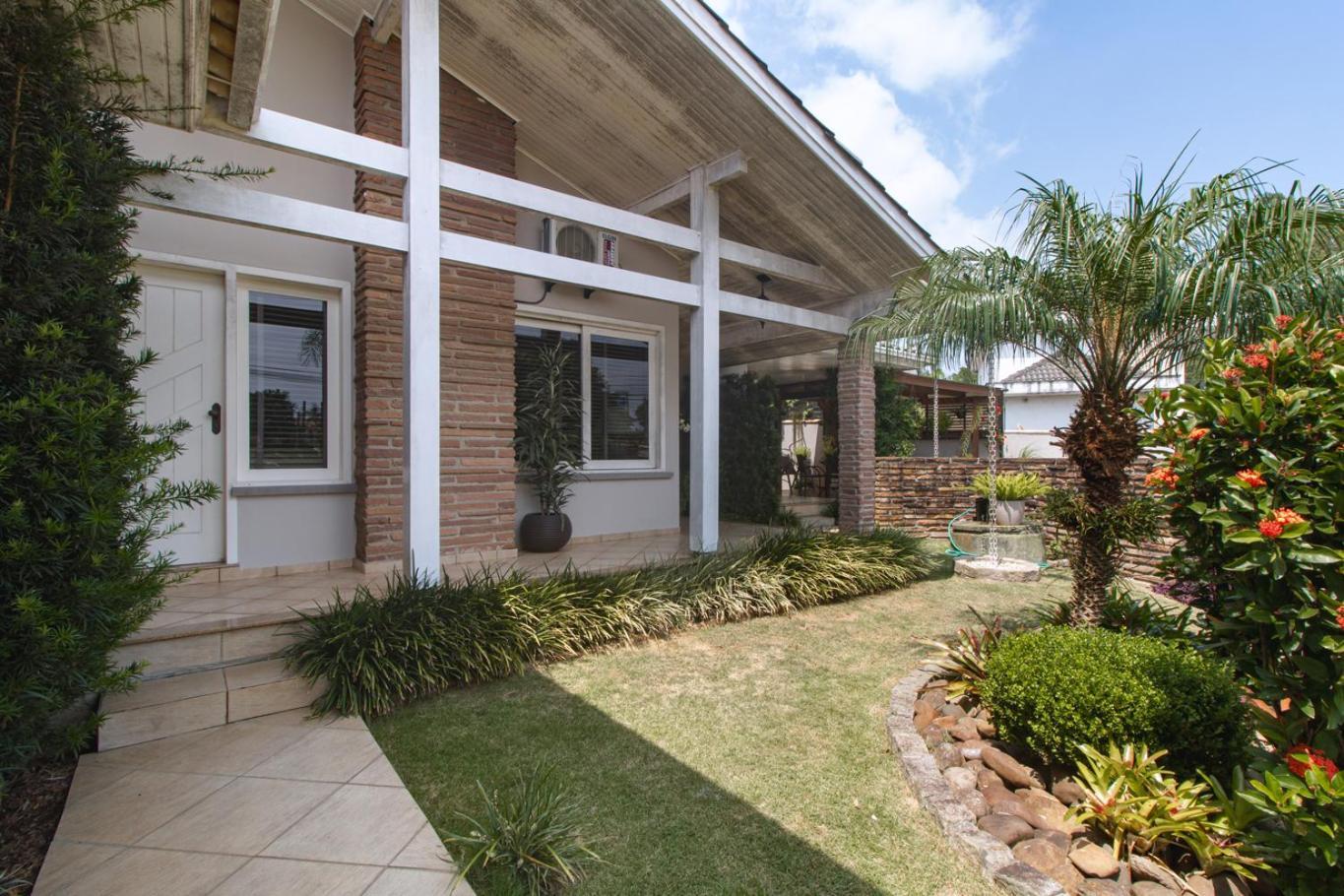 Casa C Piscina, Churrasq E Wi-fi, Lazer Completo * Criciuma (Santa Catarina)